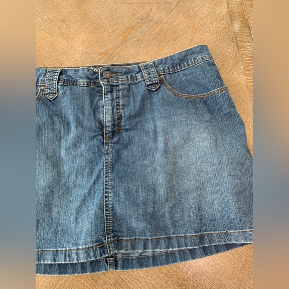 st johns bay skort denim sz 16 Petite Blue Pockets Waist 40” Length 15” - Picture 3 of 6